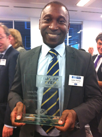 Leslie Thomas receiving his LALY Award